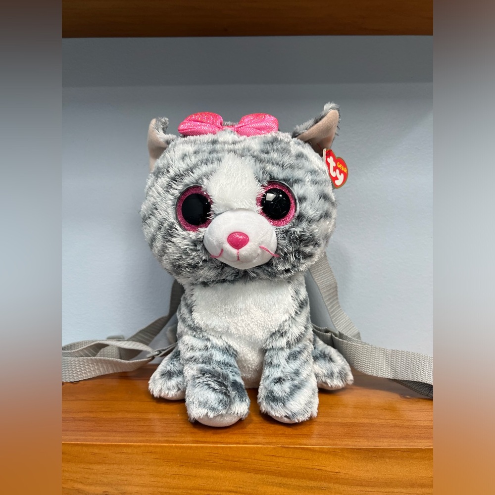 The TY GEAR Collection NWT KIKI Gray Kitty Backpack Gray Pocket 11" Eye Scratch
